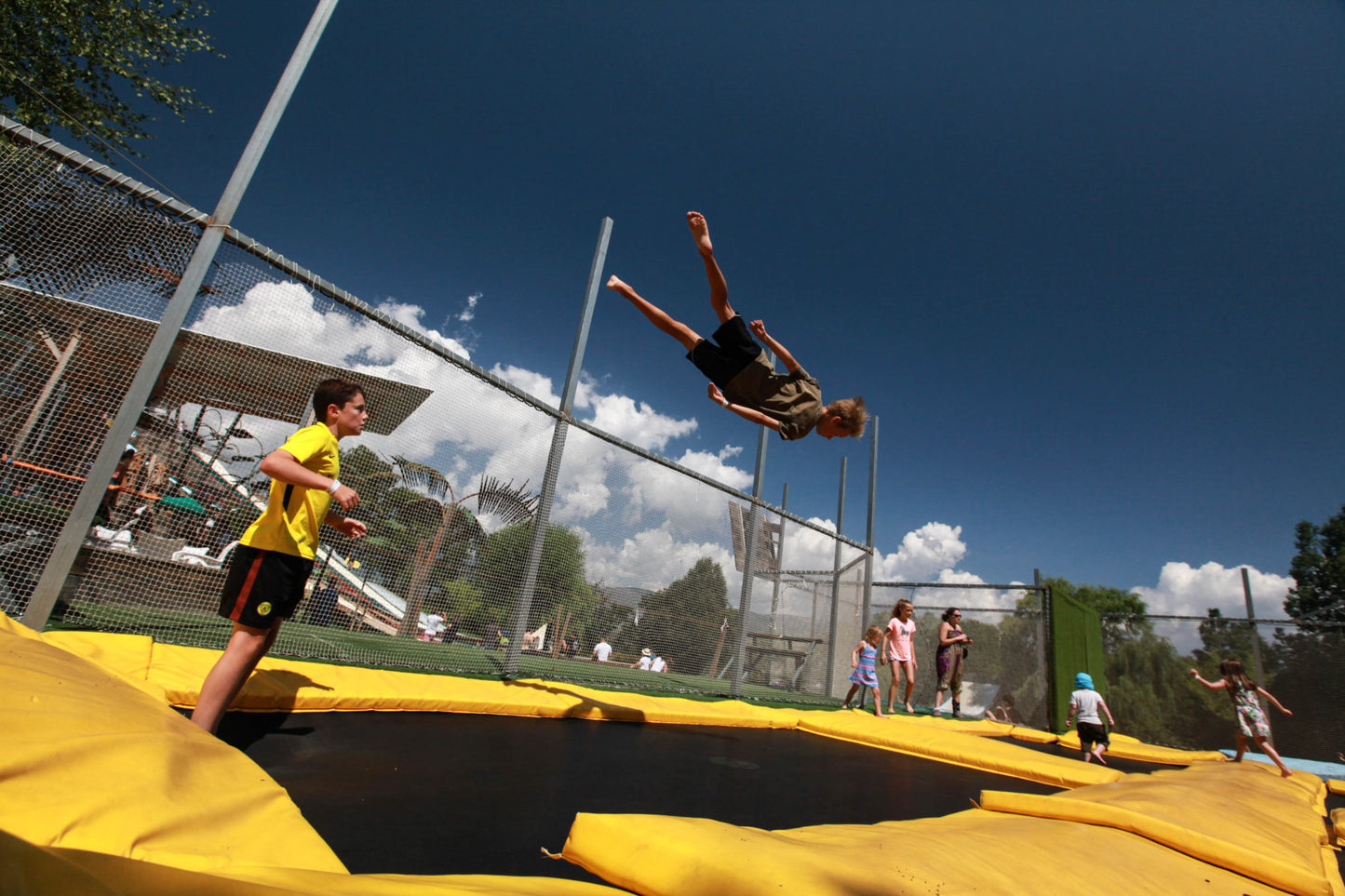 Drop-in Water Jump Park