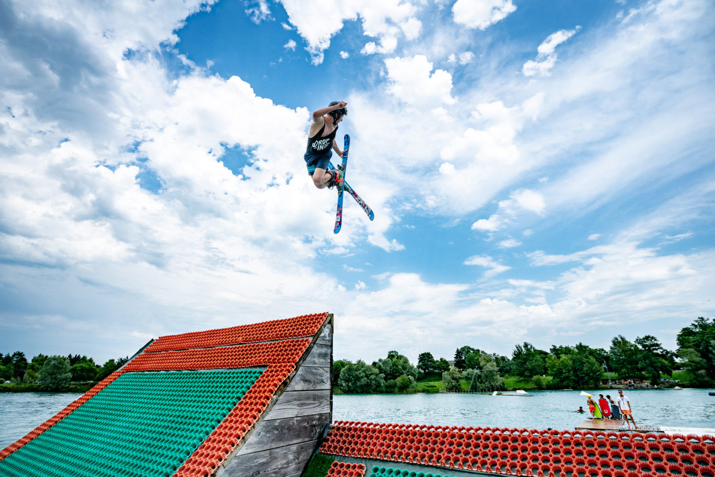 Drop-in Water Jump Park